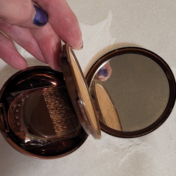 Physician's Formula Bronzer Medium to Dark Glow Boosting - Picture 3 of 5